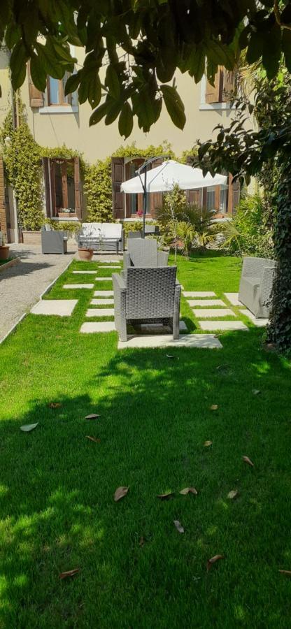 Residenza La Dimora Imperfetta Hotel Salionze Exterior photo